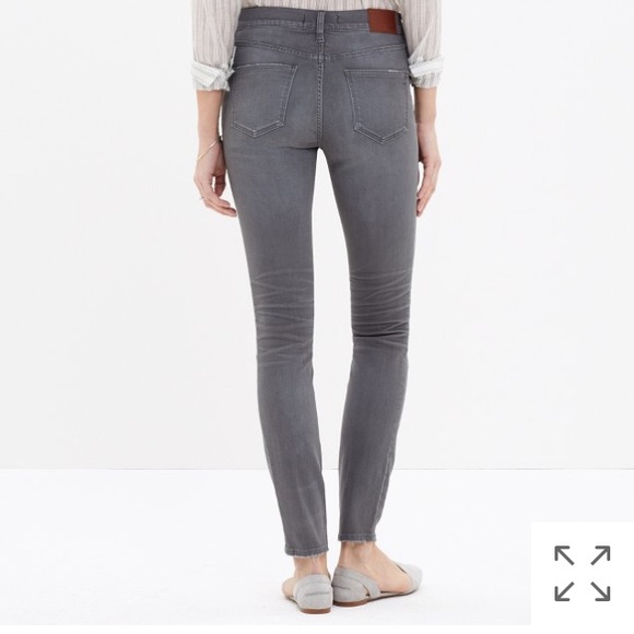 *SOLD* Madewell 9" high-rise skinny grey - Picture 3 of 8